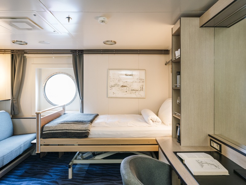 Polar Outside | Wheelchair-Accessible Outside Cabin